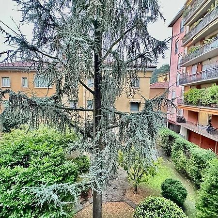 Luxury House Near The Funicular Apartment Bergamo Bagian luar foto