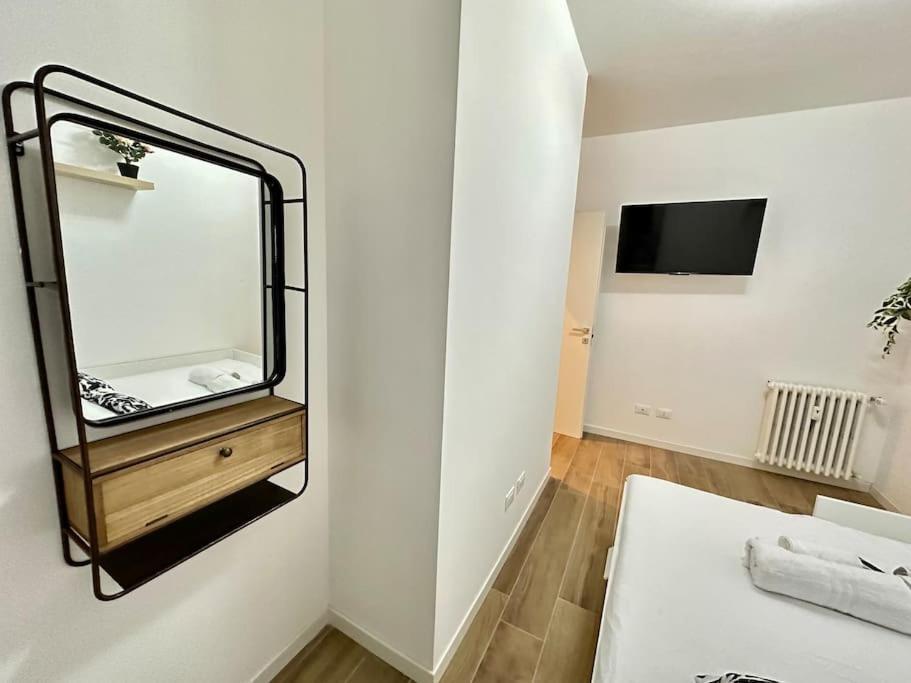 Luxury House Near The Funicular Apartment Bergamo Bagian luar foto
